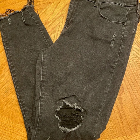 Old Navy Denim - Old Navy Rockstar Skinny Jeans